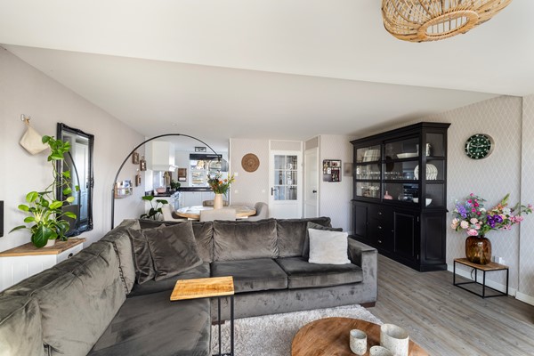 Bernhardstraat 1, Heinenoord-22.jpg